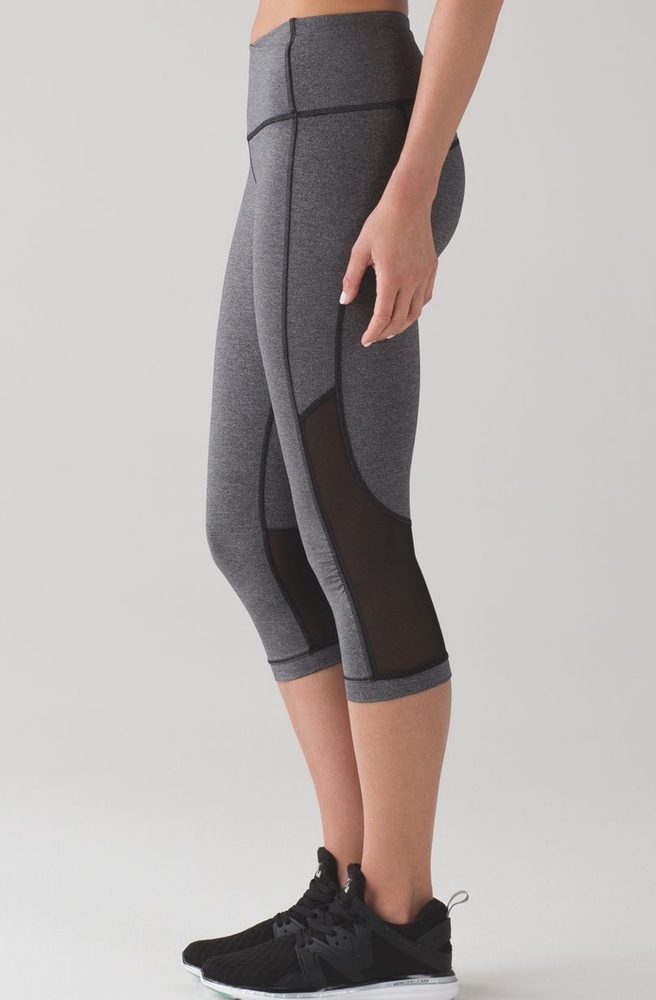 NWT Gear Up Crop 6